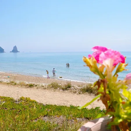 House Letta Very Quiet Location Agios Gordios דירה *